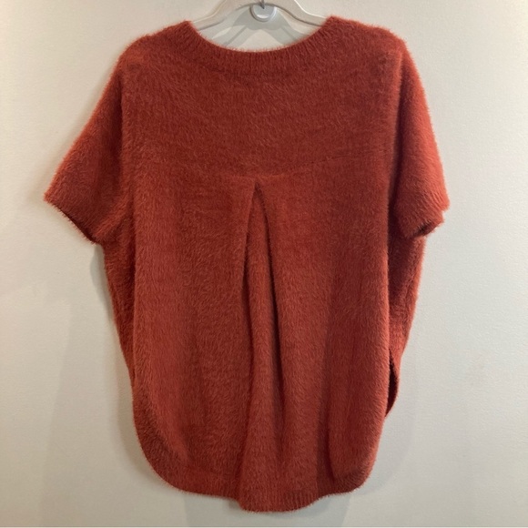 ANTHROPOLOGIE Sz XS Oversized Fuzzy Crew Neck Back Pleat Super Soft Sweater - Picture 8 of 11